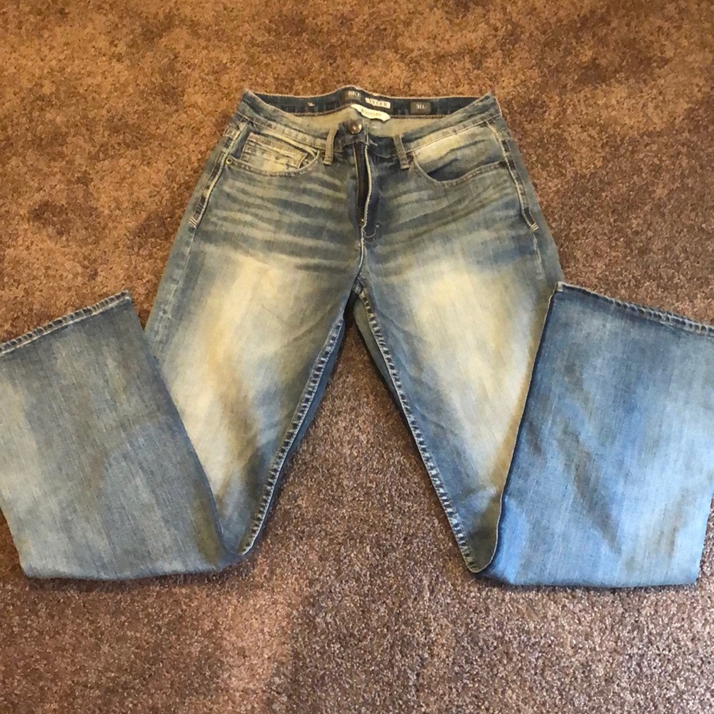 Men’s Buckle Jeans